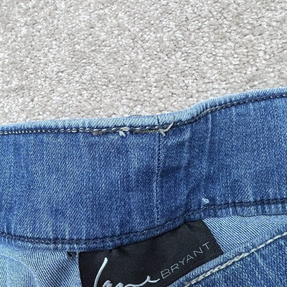 Lane Bryant Jeans Skinny Blue Distressed Pockets Women's Size 16 - Picture 11 of 12